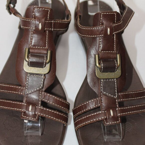 St. John's Bay Brown Sandals - Picture 3 of 11